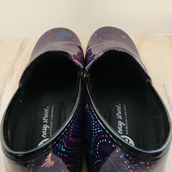 Easy Street Easy Works Laurie Clogs Hearts Non Slip Womens Size 9 - Picture 10 of 12